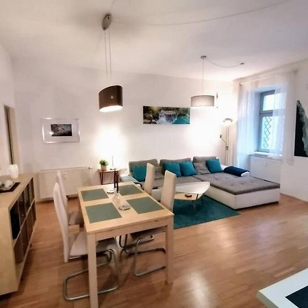 Nd Exquisites Wundervolles Ruhiges Terrassenapartment Mit Garage Wien Exterior foto