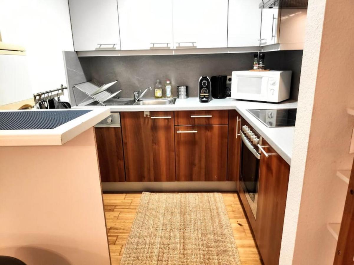 Nd Exquisites Wundervolles Ruhiges Terrassenapartment Mit Garage Wien Exterior foto