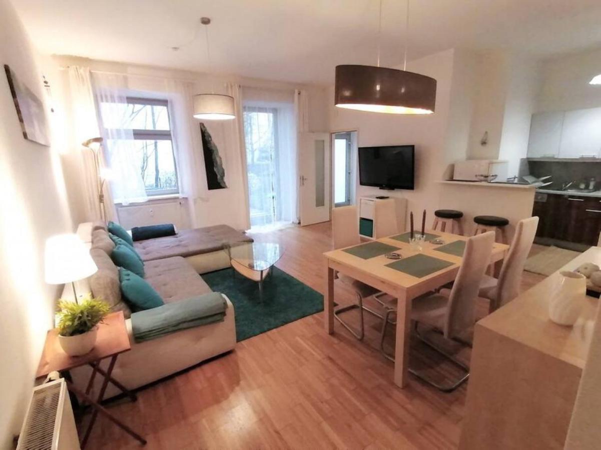 Nd Exquisites Wundervolles Ruhiges Terrassenapartment Mit Garage Wien Exterior foto