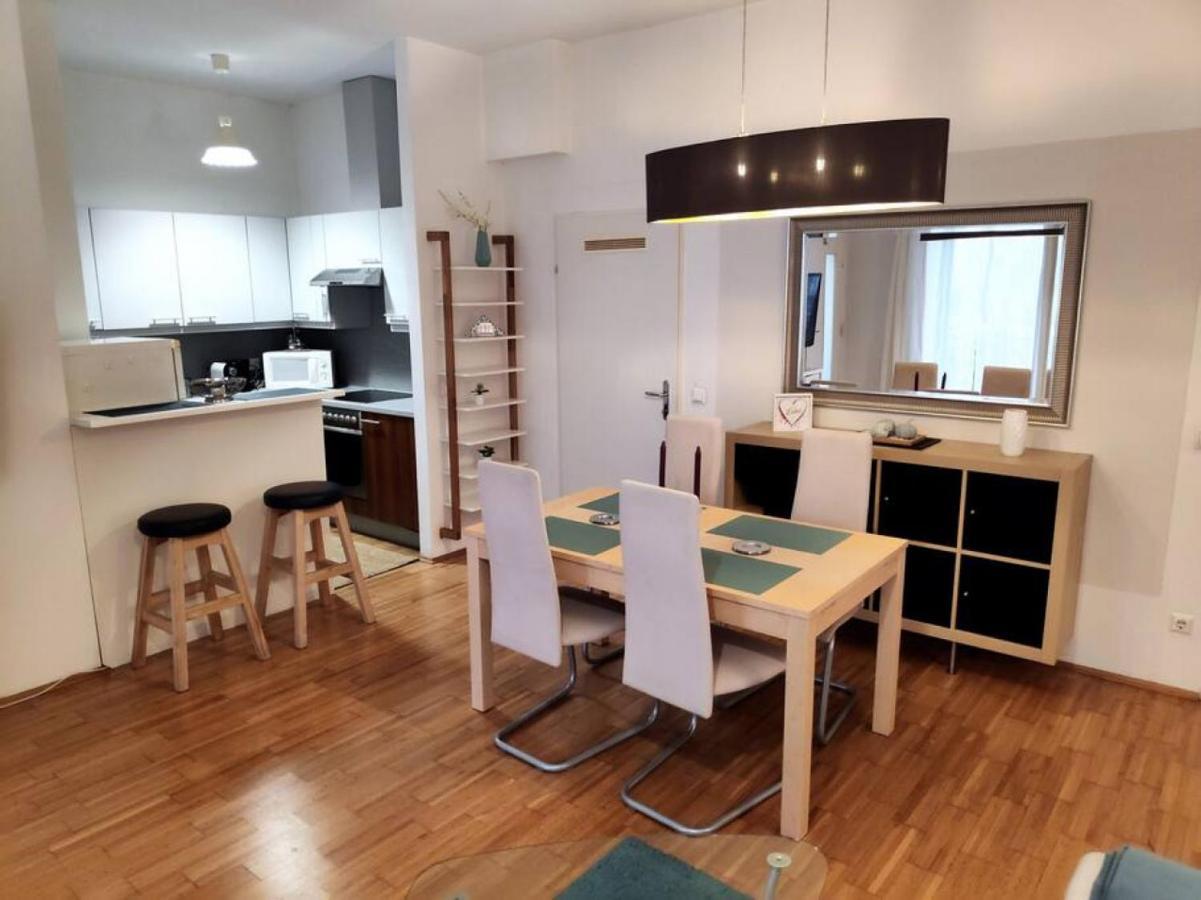 Nd Exquisites Wundervolles Ruhiges Terrassenapartment Mit Garage Wien Exterior foto