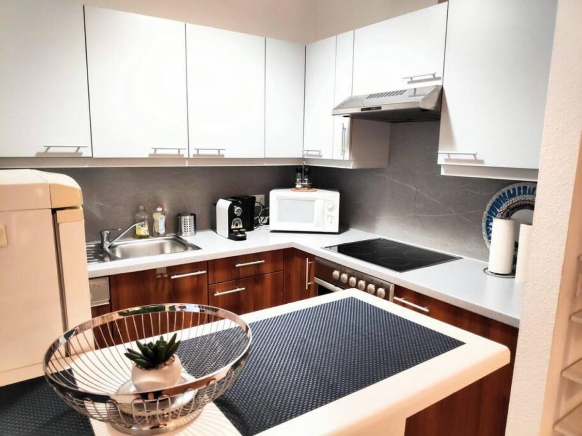 Nd Exquisites Wundervolles Ruhiges Terrassenapartment Mit Garage Wien Exterior foto