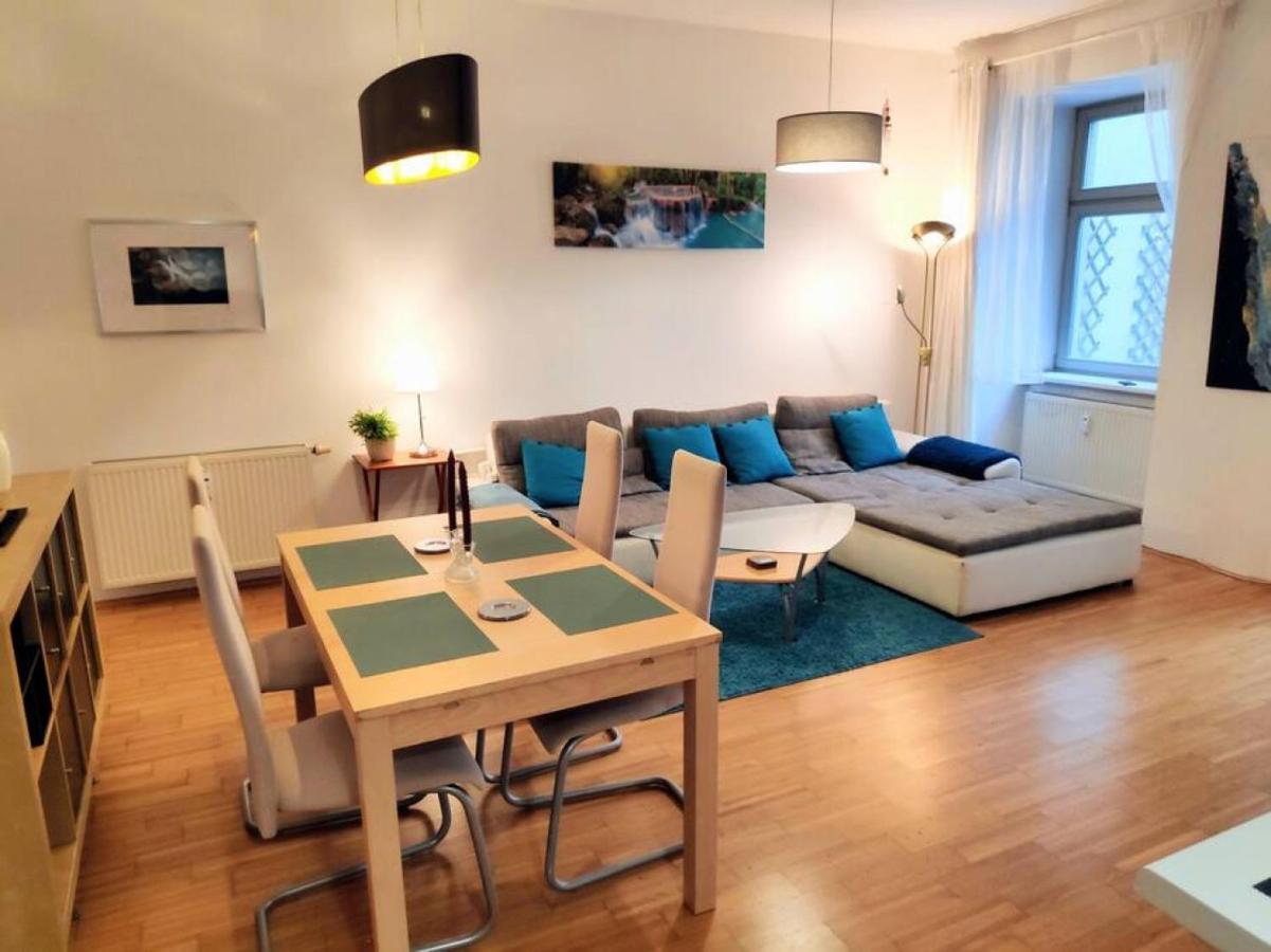 Nd Exquisites Wundervolles Ruhiges Terrassenapartment Mit Garage Wien Exterior foto