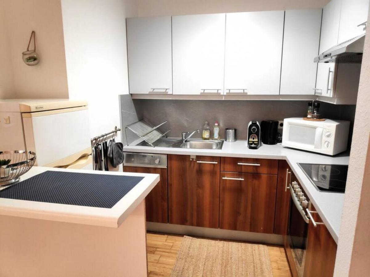 Nd Exquisites Wundervolles Ruhiges Terrassenapartment Mit Garage Wien Exterior foto