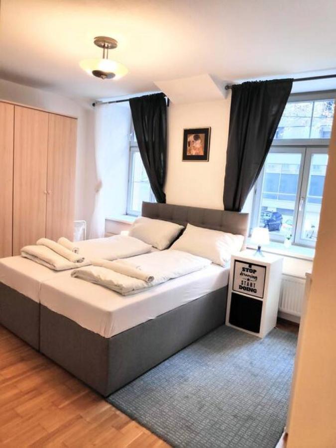 Nd Exquisites Wundervolles Ruhiges Terrassenapartment Mit Garage Wien Exterior foto