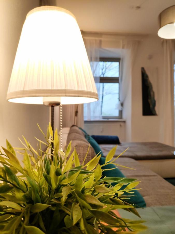 Nd Exquisites Wundervolles Ruhiges Terrassenapartment Mit Garage Wien Exterior foto