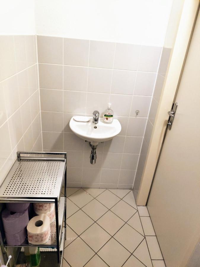 Nd Exquisites Wundervolles Ruhiges Terrassenapartment Mit Garage Wien Exterior foto